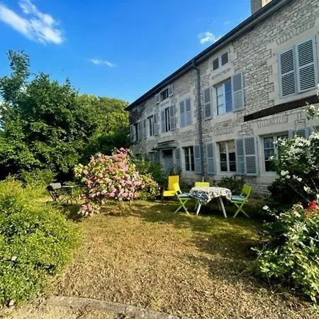 D'hotes Dans Maison De Caractere فندق مبيت وإفطار Mussey-sur-Marne