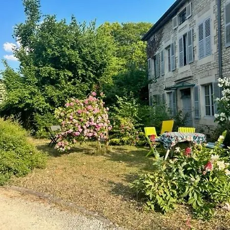 D'hotes Dans Maison De Caractere Bed & Breakfast Mussey-sur-Marne